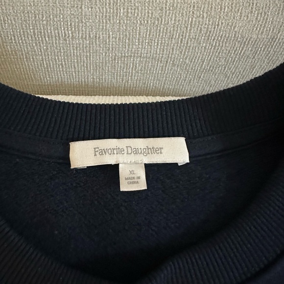 Favorite Daughter Go Sports Navy Blue Sweater size XL - Picture 3 of 3